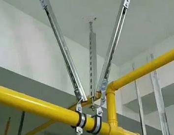 闸阀支撑架的质量要求。价格决定了五寨抗震支撑框架的质量。